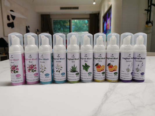 100% natuurlijke kruidenformule Foaming pH Balancing Intim Cleanser Wash voor vrouwen Hygiëne