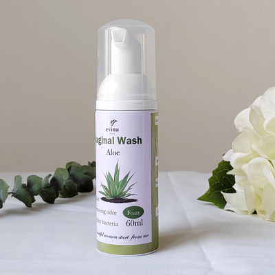 Biologische kruiden Intimate Yoni Natural Clean Vaginal Foam Vrouwelijk wassen 60 ml voor de markt